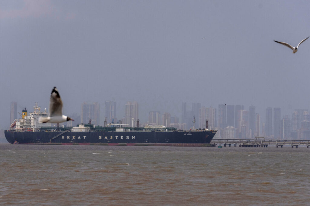 Iran, Pasdaran: “Strait of Hormuz will not be reopened by Trump’s ridiculous performances”