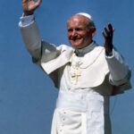 Wojtyla, as remembered by Meloni: ‘That quiet strength of someone who knows how to point the way without imposing it’
