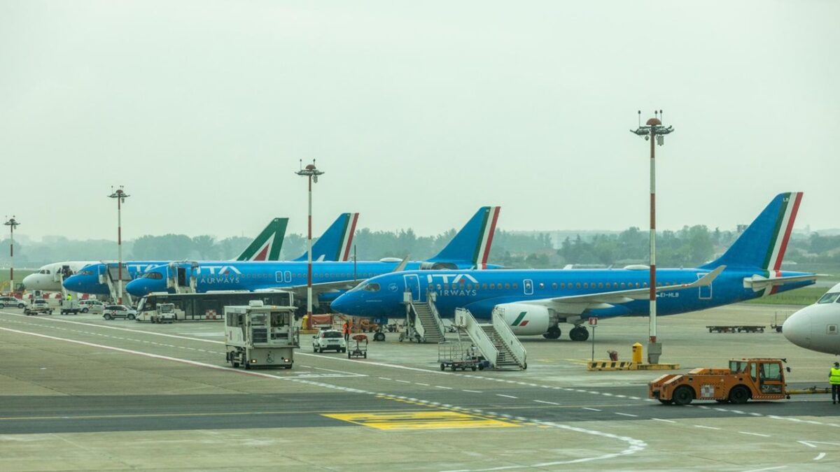 Iran, fuel restrictions activated at 4 Italian airports