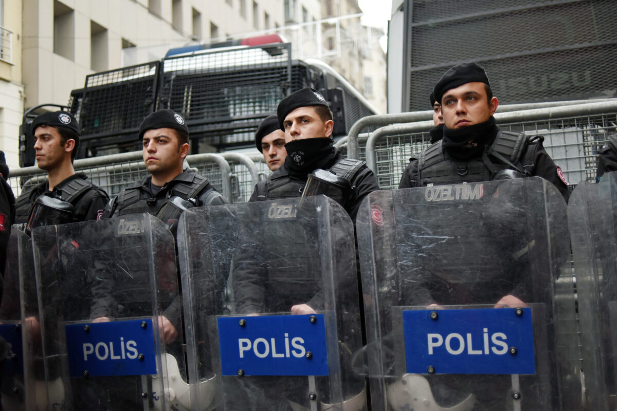 Turkey: gunshots fired at the Israeli consulate in Istanbul