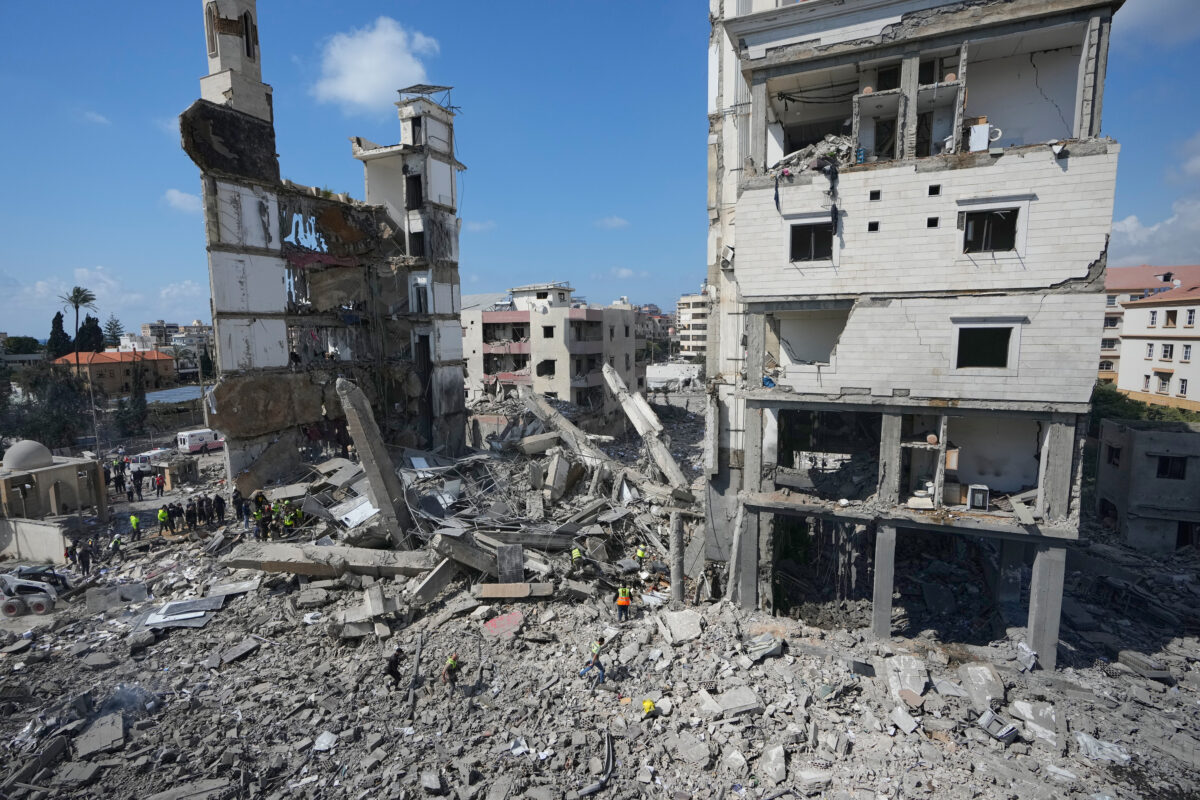 Lebanon: 89 dead and 720 injured in Israeli air strikes