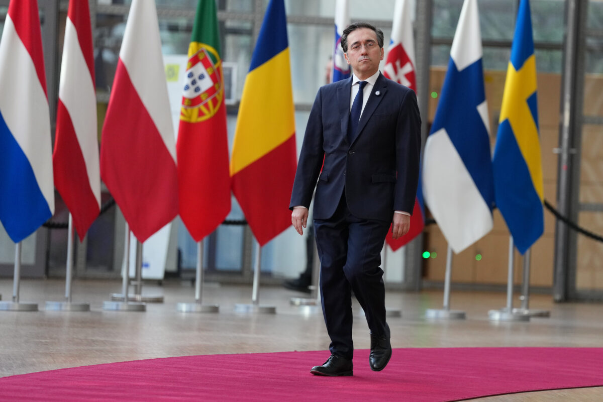 Lebanon, Madrid: “The situation in the country is a disgrace for humanity.”