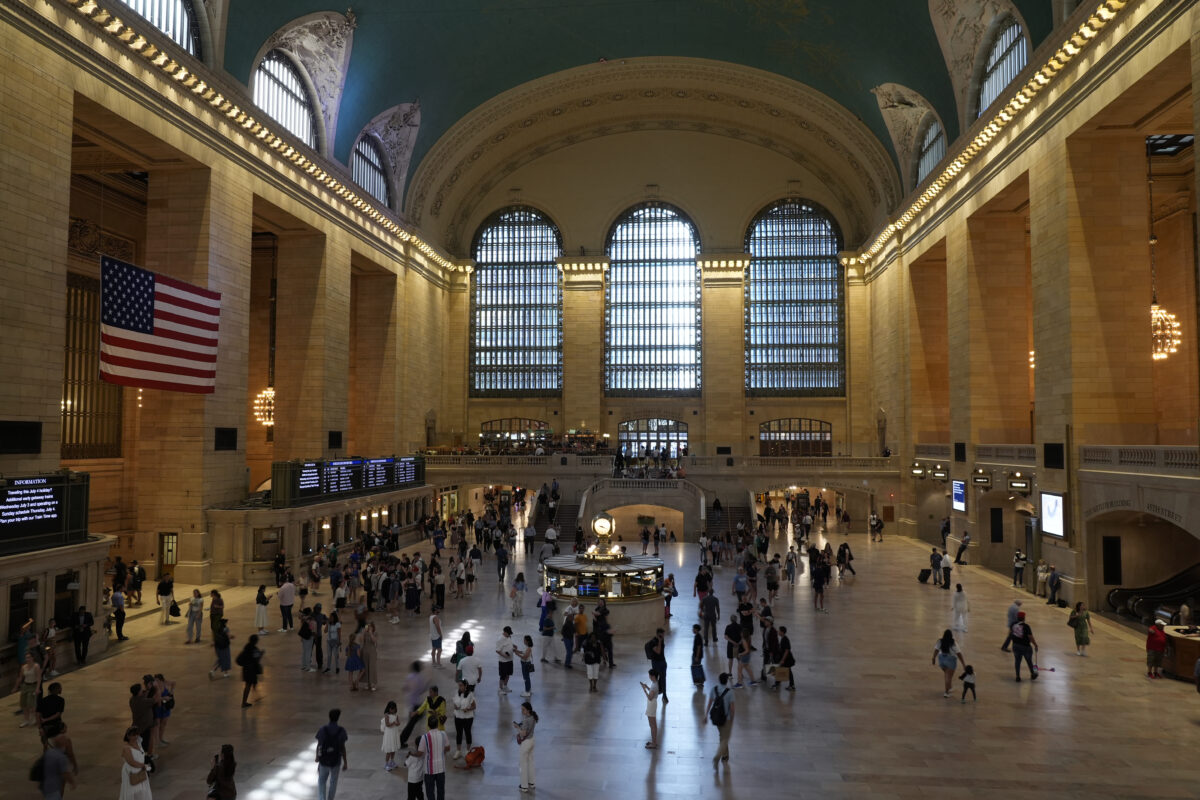 New York: stabbing at Grand Central Station – two seriously injured New York: stabbing at Grand Central Station – two seriously injured