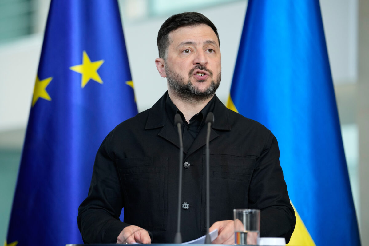 Ukraine, Zelensky: ‘US envoys have no time for us’ Ukraine, Zelensky: ‘US envoys have no time for us’