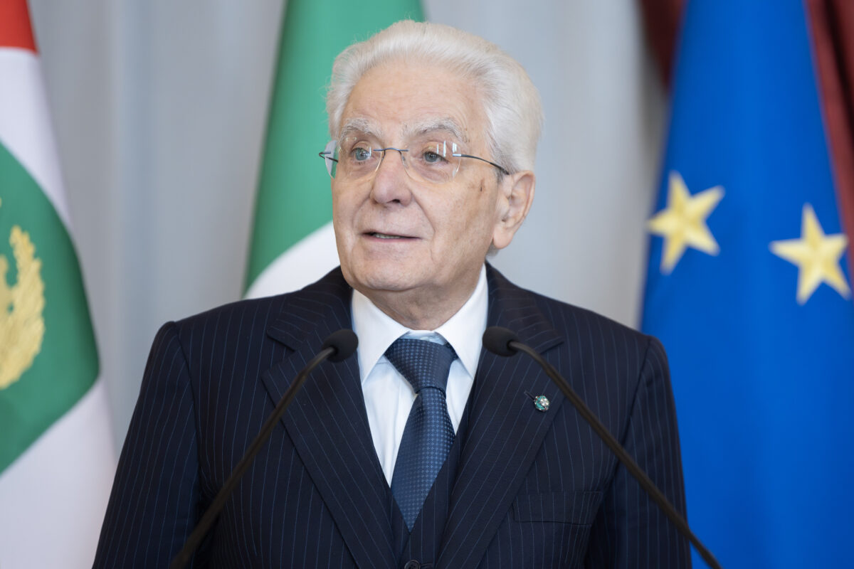 Mattarella: ‘Power can be intoxicating; I advise those in power to be self-deprecating to avoid embarrassment’ Mattarella: ‘Power can be intoxicating; I advise those in power to be self-deprecating to avoid embarrassment’