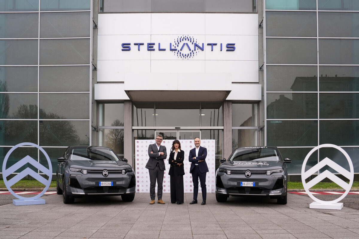 Stellantis: estimated deliveries of 1.4 million in the first quarter, up 12% year-on-year Stellantis: estimated deliveries of 1.4 million in the first quarter, up 12% year-on-year