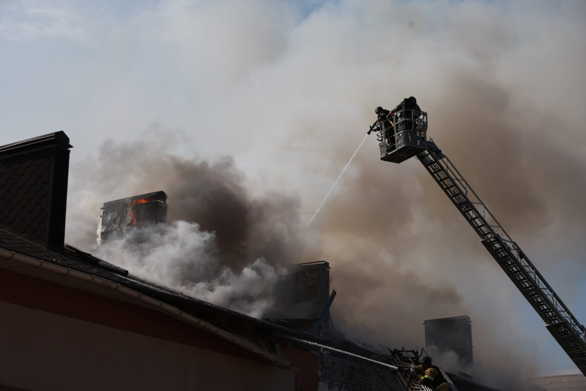 Ukraine: Russian attack on Chernihiv power station leaves 6,000 people without electricity