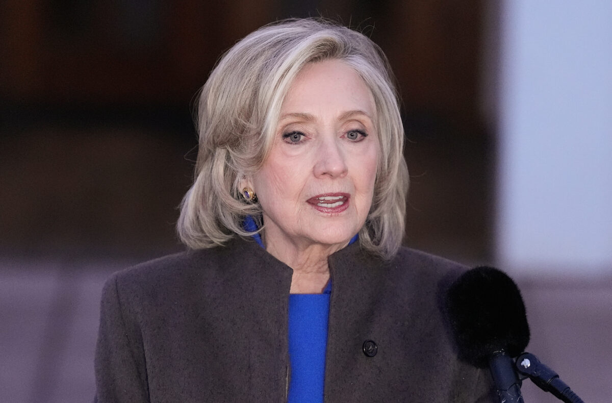 Spain: Hillary Clinton’s message to progressives: “Together for a better future”