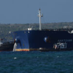 US: Exemption from sanctions on Russian oil extended by one month