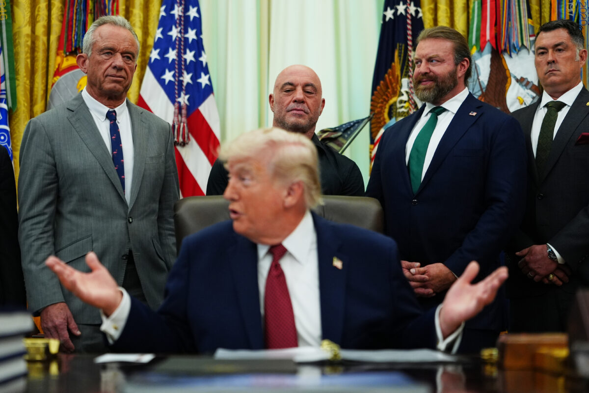 Iran, Trump: “Tehran cannot blackmail us over Hormuz”