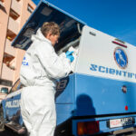 Chieti: parents discover body of 20-year-old; injured by a bladed weapon