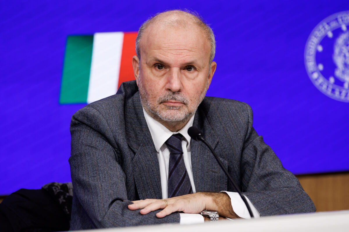 Health, Schillaci: “Concrete commitment to women’s well-being throughout their entire lives”