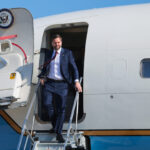 Iran, Tehran does not respond to US requests: Vance’s departure suspended