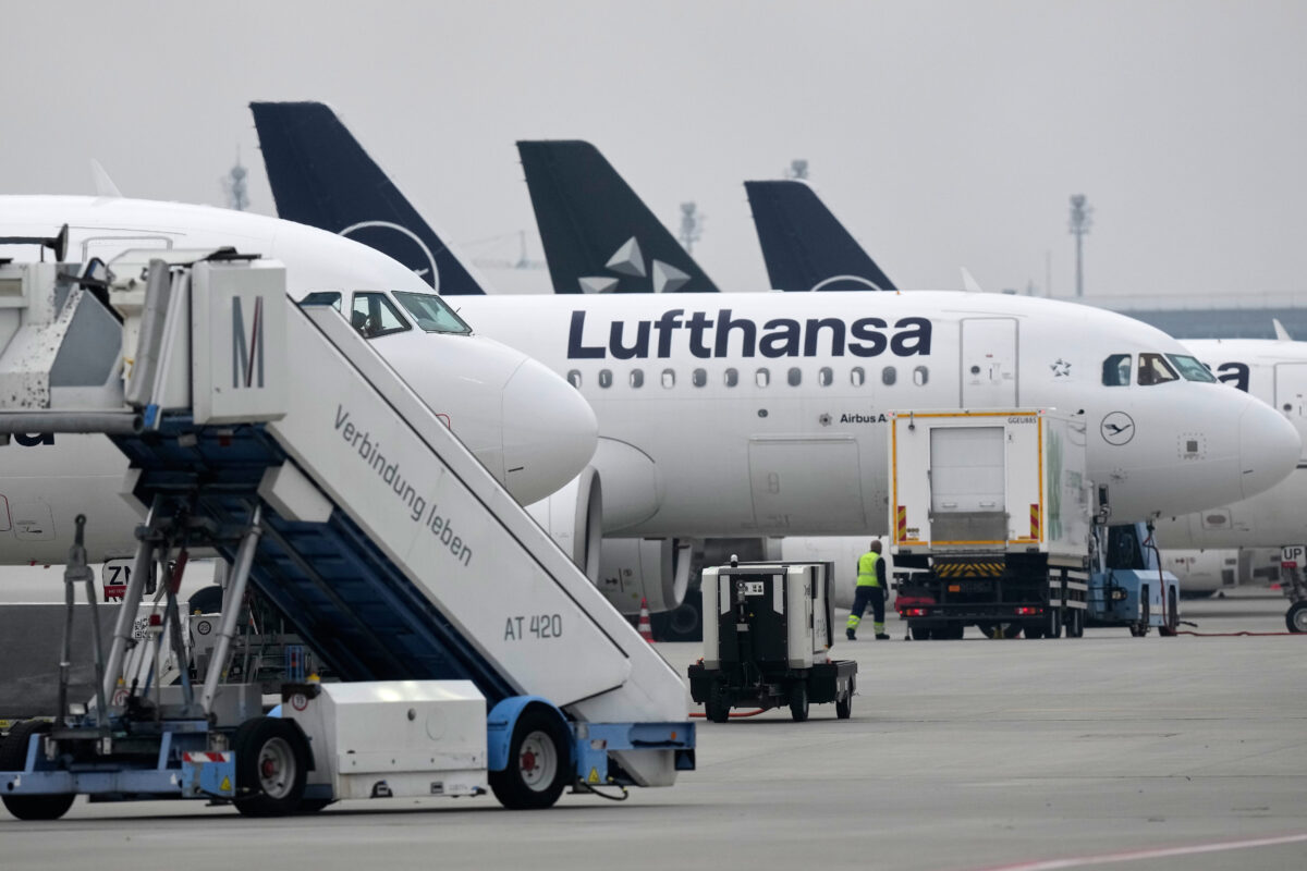 Germany: Lufthansa scraps free hand luggage allowance, introduces new Economy Basic fare