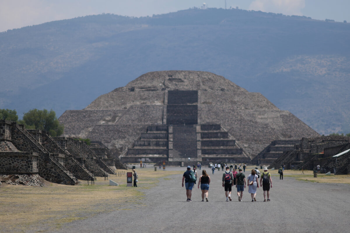 Mexico: Teotihuacan archaeological site reopens following a shooting