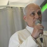 Lebanon, Pope: “I’m taking with me a photo of a child celebrating and then being killed.”