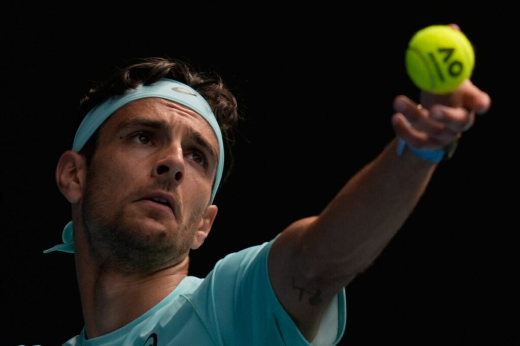 Atp Madrid, Musetti tames Hurkacz and flies to the third round