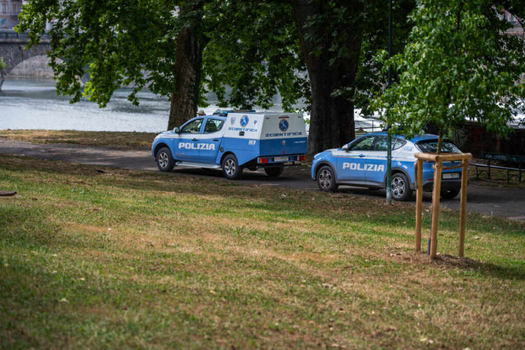 Camorra, murder solved in Naples: three arrests and searches