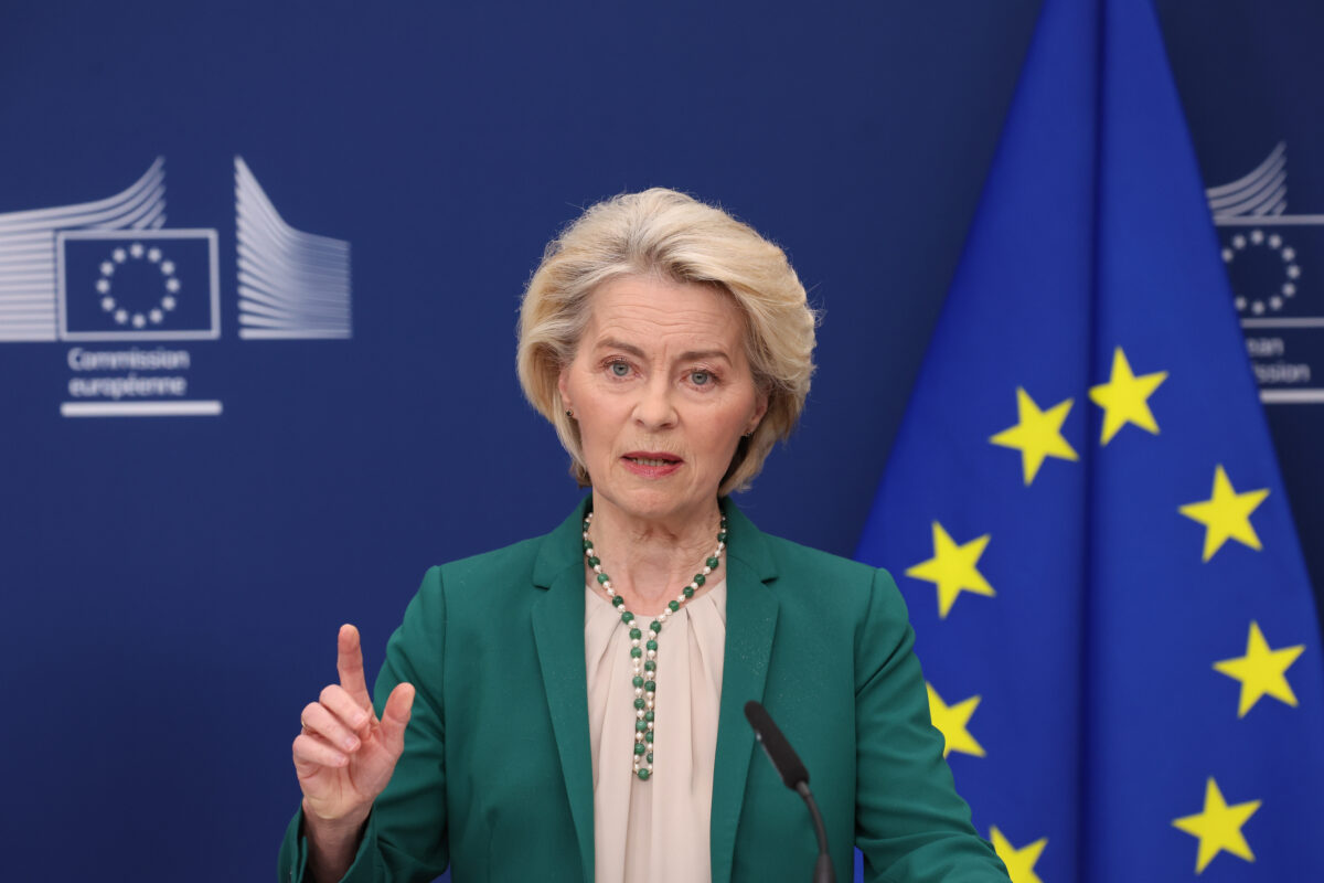 Iran, von der Leyen: “Too early to lift EU sanctions on the regime”