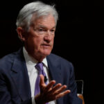 USA, Fed leaves rates unchanged between 3.5% and 3.75%