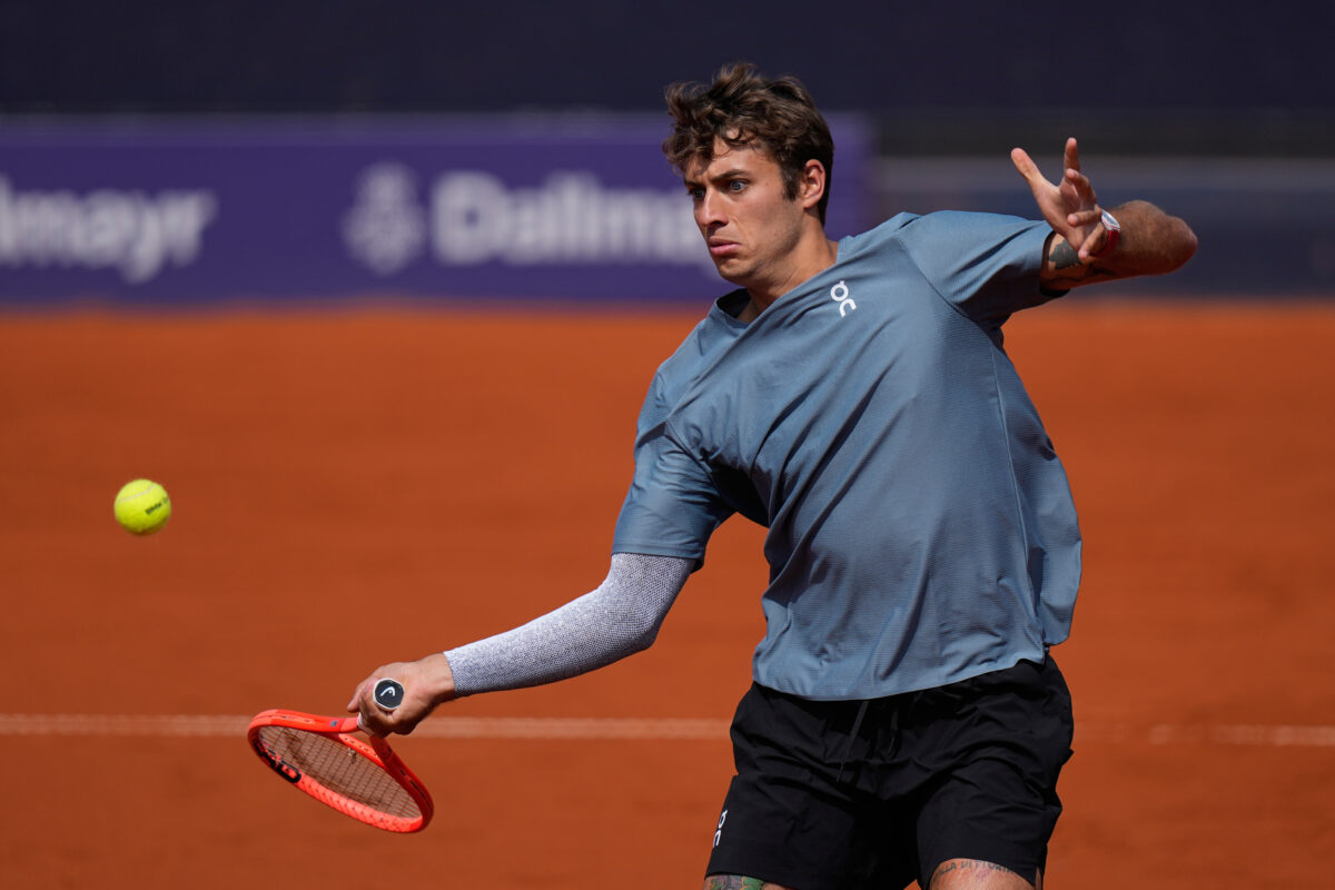 Tennis: ATP Madrid, Cobolli beats Medvedev to reach the quarter-finals