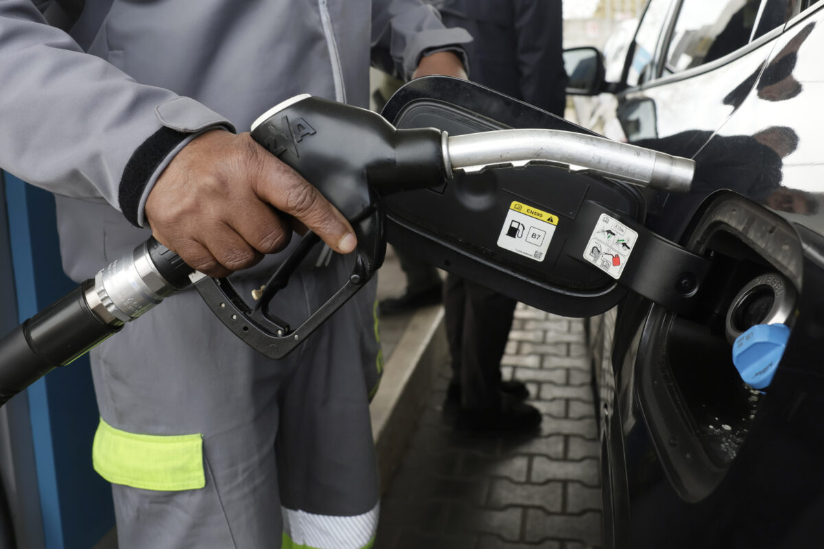 Fuel prices: average self-service petrol price at €1.746 per litre; diesel at €2.052