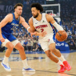 NBA Playoffs: Detroit and Houston extend their series, Cleveland leads 3-2 against Toronto