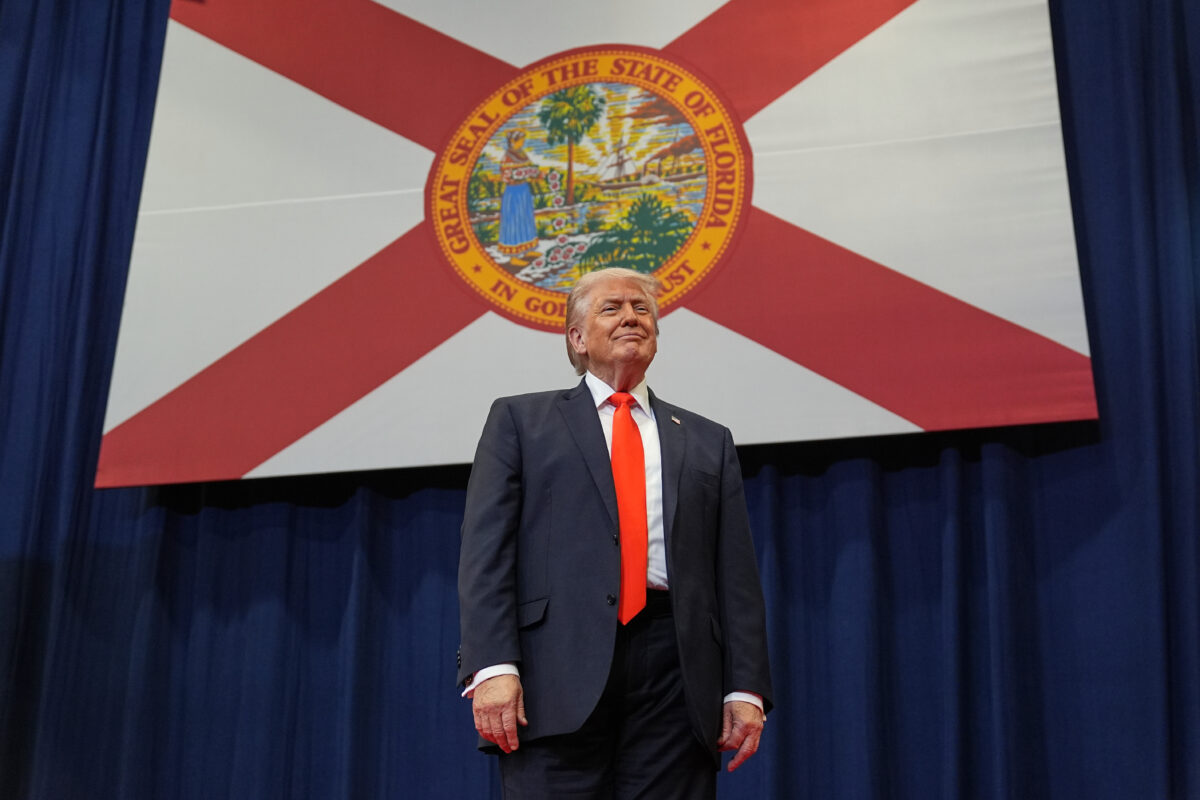 Cuba, Trump: “A US aircraft carrier returning from Iran could possibly move closer”