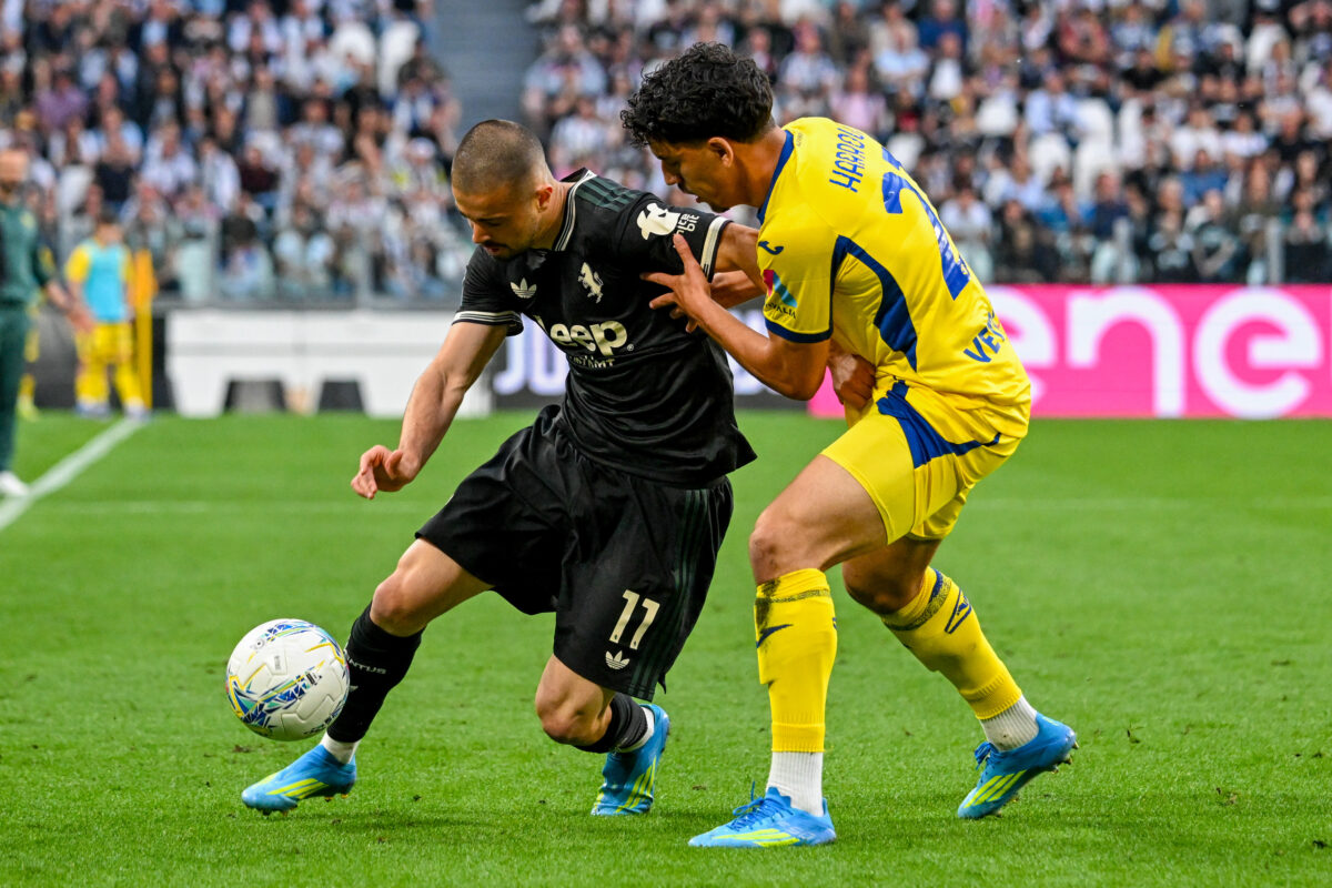 Football, Serie A: Juventus-Verona 1-1