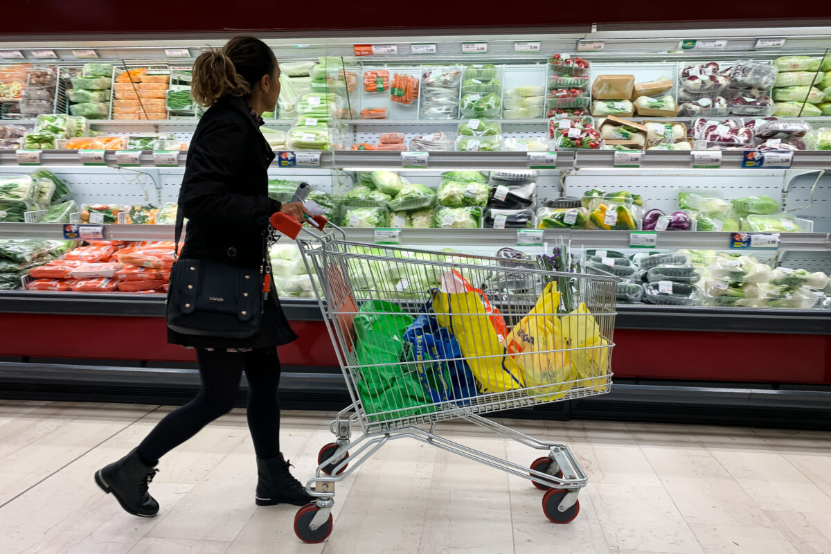 Retail: Istat reports retail sales up 0.8% month-on-month in March, up 3.7% year-on-year