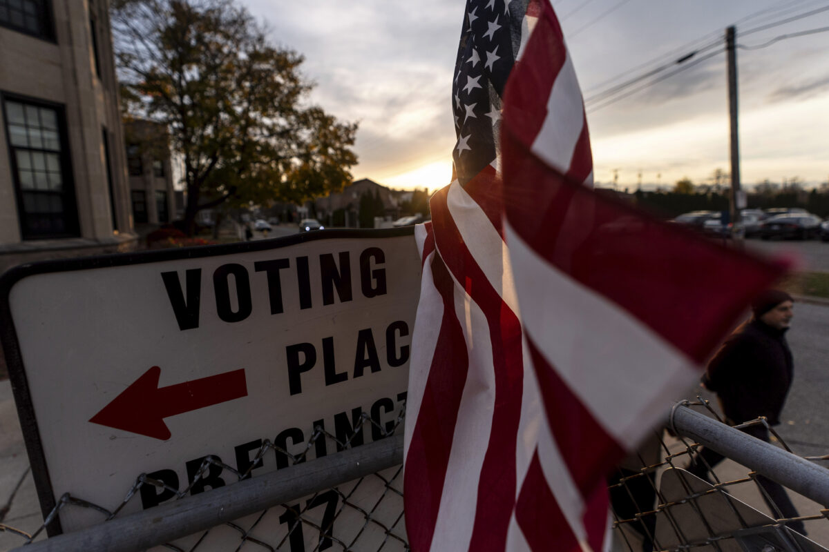 US elections in Indiana, Ohio and Michigan: Democrats gain ground ahead of the mid-term elections US elections in Indiana, Ohio and Michigan: Democrats gain ground ahead of the mid-term elections