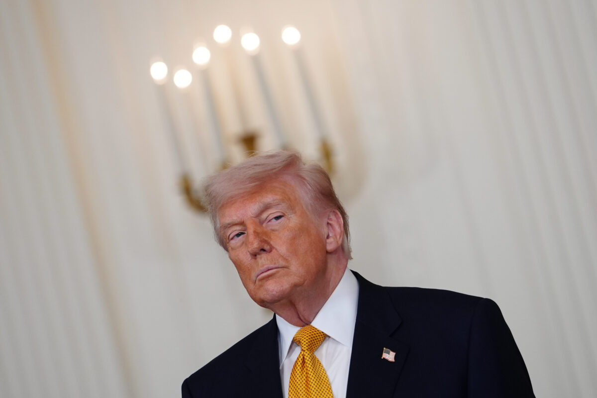 Iran: Trump threatens further attacks: ‘If they don’t sign, they will suffer greatly’