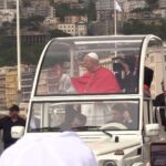 Pope: “Naples is a city of a thousand colors but stained by violence”