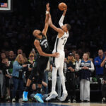 NBA Playoffs: San Antonio win in Minneapolis, Knicks lead 3-0 against Philadelphia