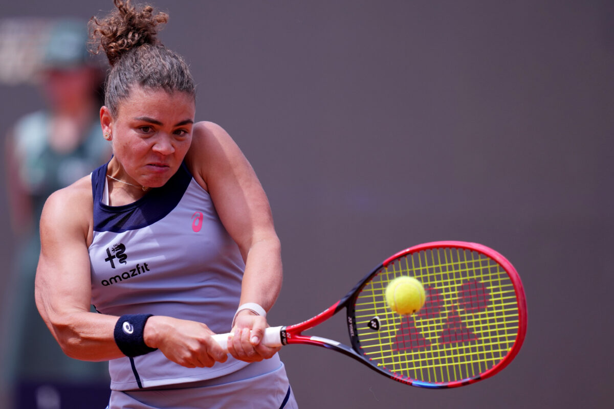 Italian Open, Paolini out after three match points: Mertens wins in three sets