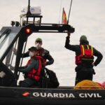 Hantavirus: Civil Guard officer dies of a heart attack during disembarkation operations