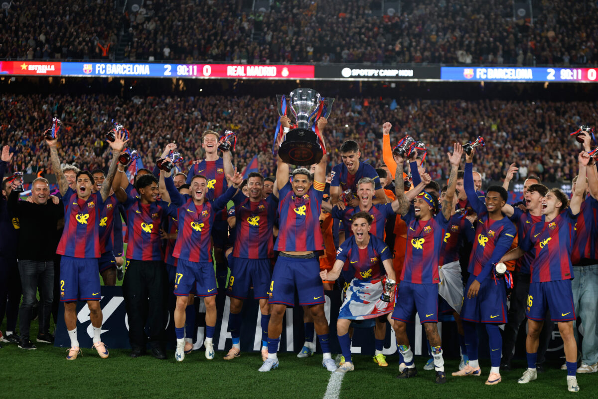 Barcelona beat Real Madrid in El Clásico to win their 29th La Liga title