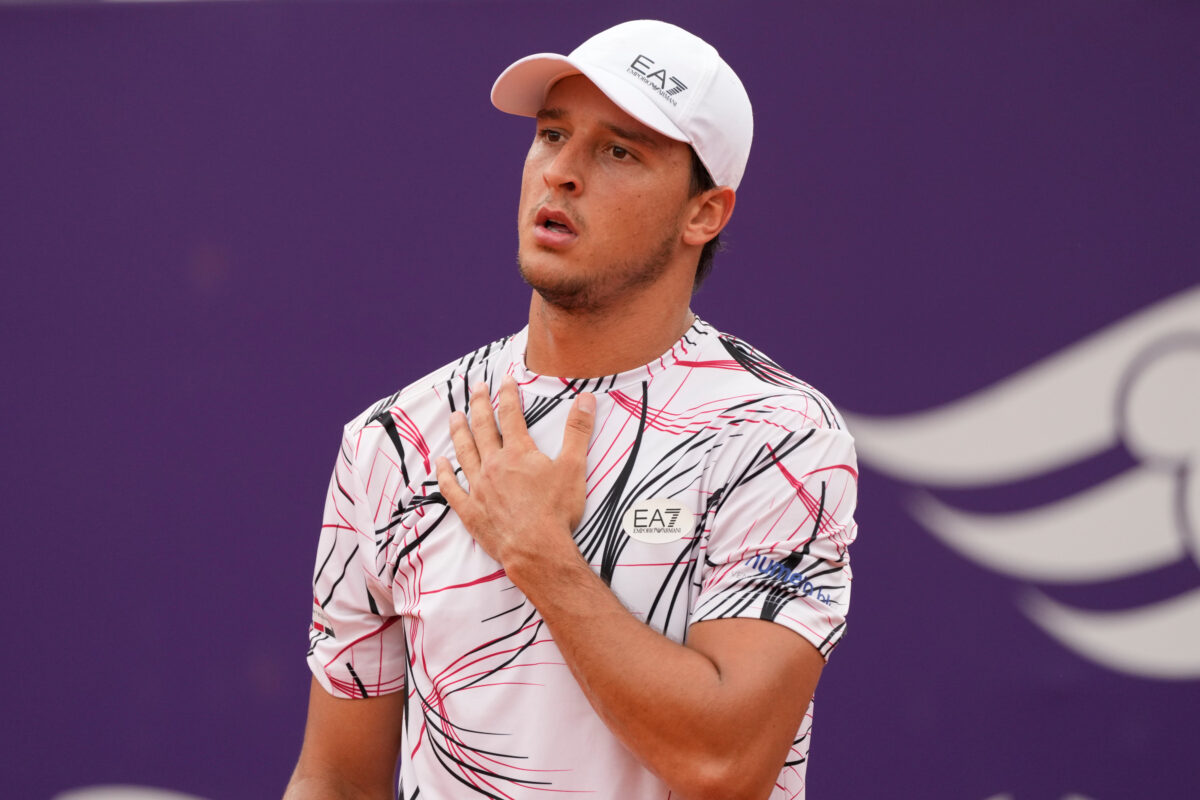Italian Open: Darderi pulls off a stunning upset, comes from behind to beat Zverev and reaches the quarter-finals