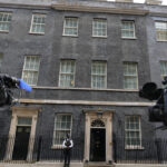 United Kingdom: Ministers gather at Downing Street for a crucial meeting on Starmer’s future