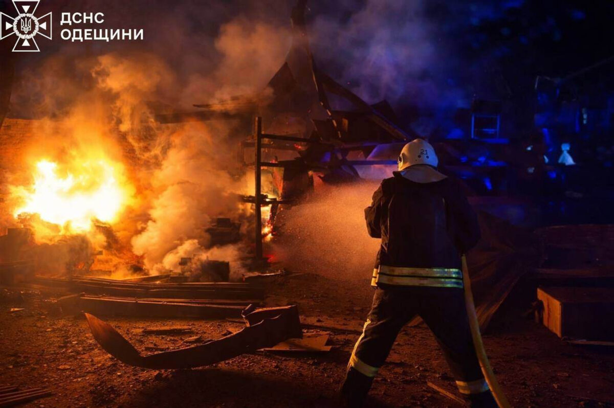 Ukraine: Russian drone and missile attack on Kyiv leaves 1 dead and 31 injured