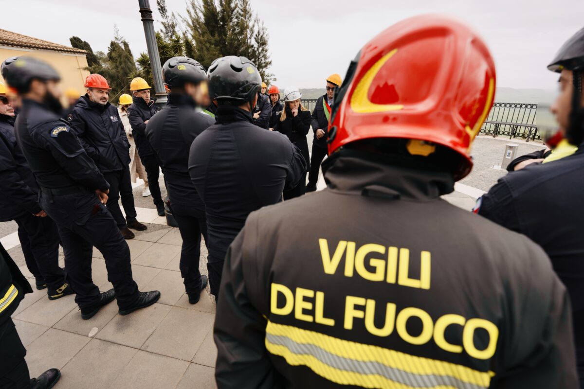 Bad weather, showers and thunderstorms in central Italy: alerts issued in six regions