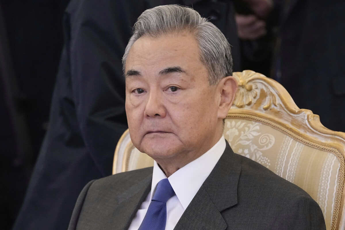 Iran: China calls for reopening of Hormuz and diplomatic solution