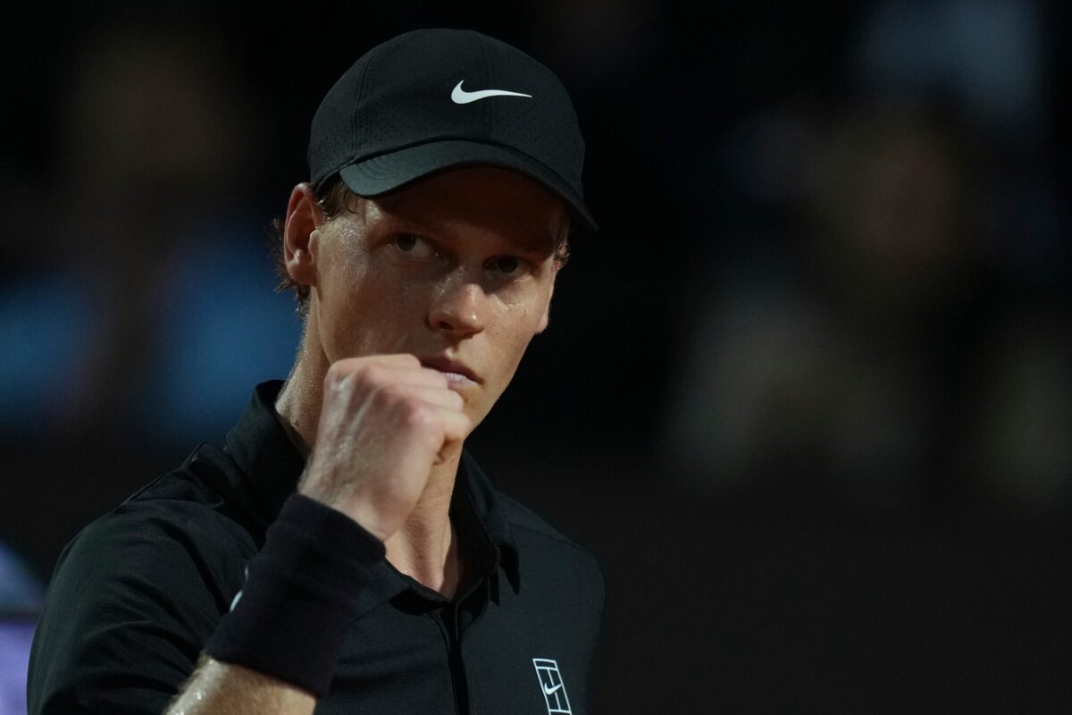 Italian Open: Sinner v Medvedev suspended due to rain at 4-2 in the third set in favour of the South Tyrolean