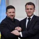 Ukraine, Zelensky speaks with Macron: “Focus on defense and the path to EU accession.”