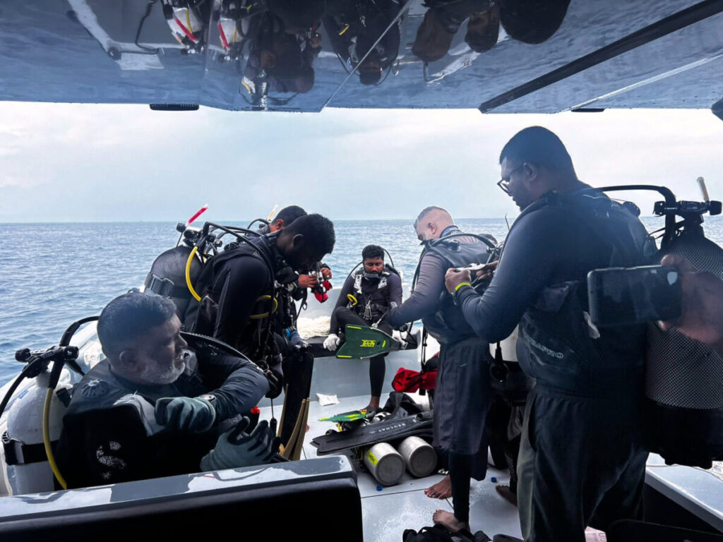 Maldives media reports: “Sub-surveyor killed while engaged in Italian search operations.”