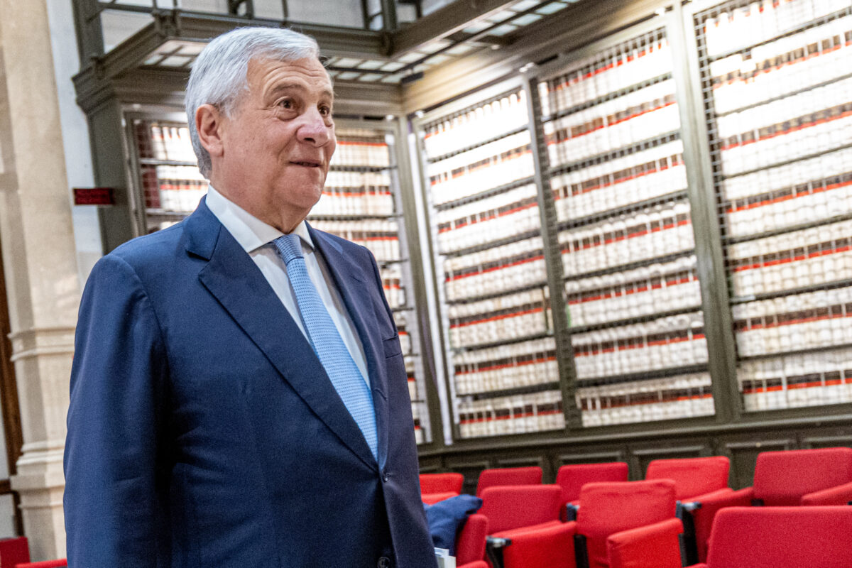 Modena, Tajani: ‘Anyone who is not Italian and commits a crime must be deported’