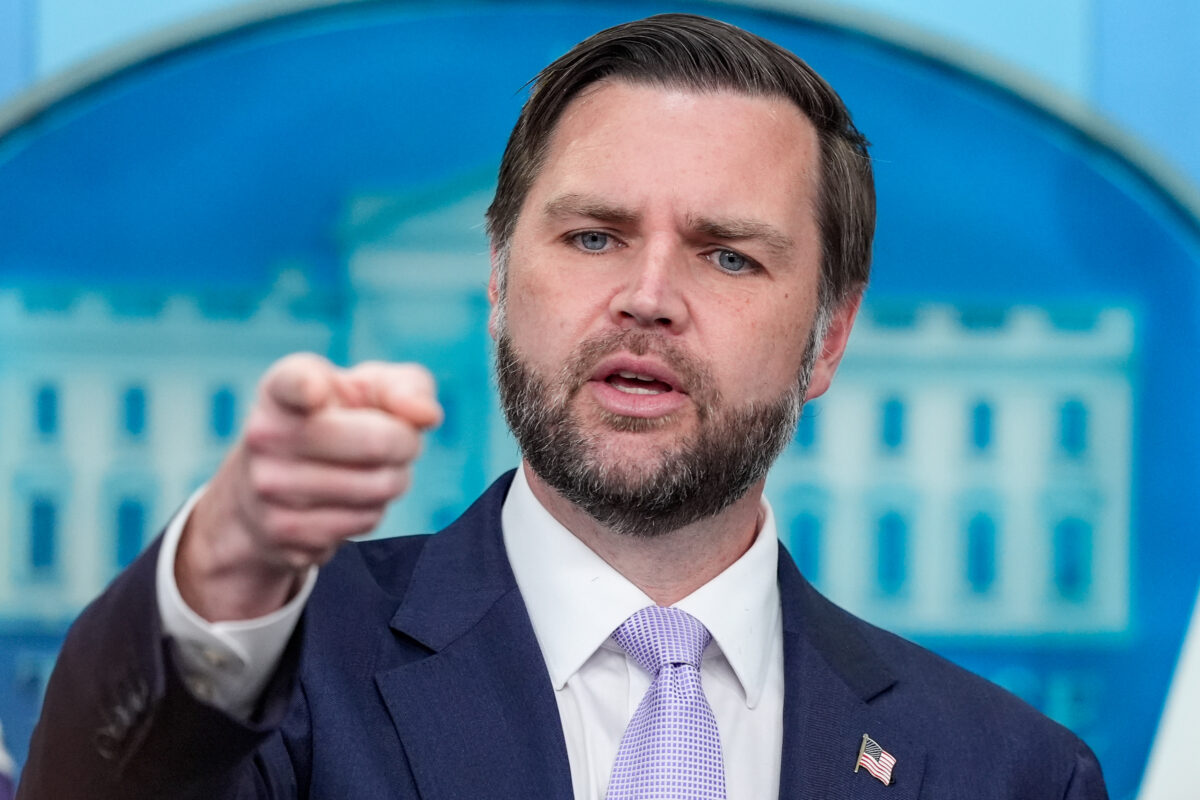 Vance: ‘We are ready to reach an agreement if Tehran renounces nuclear weapons’