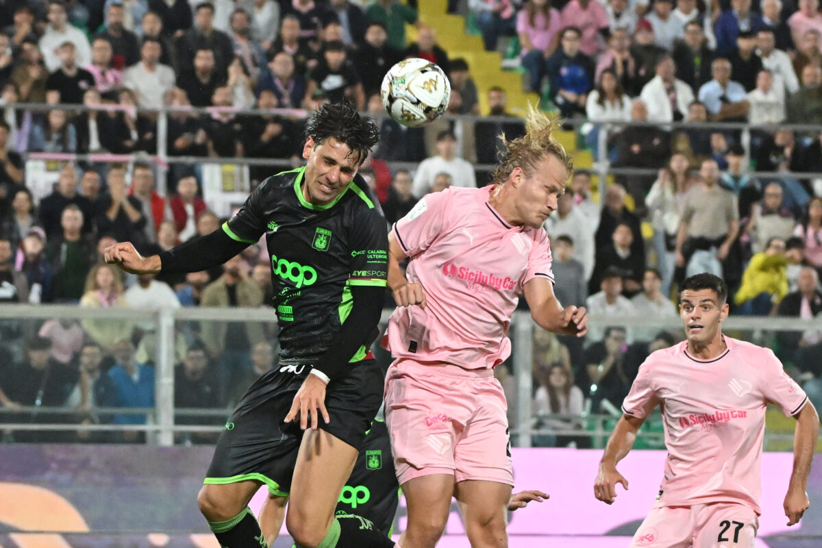 Football: Serie B play-offs, Catanzaro lose 2-0 in Palermo but reach the final