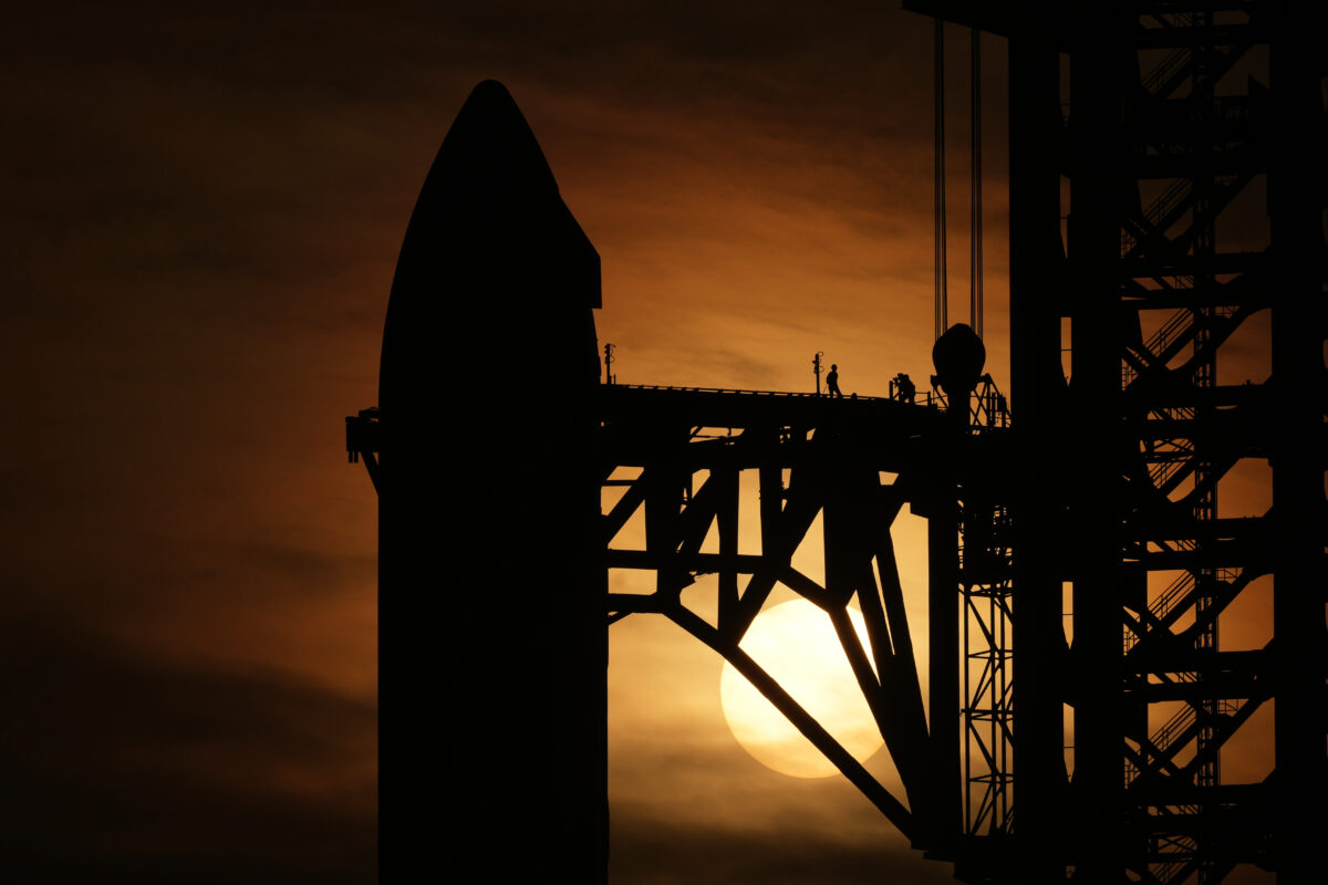Space: Starship launch postponed