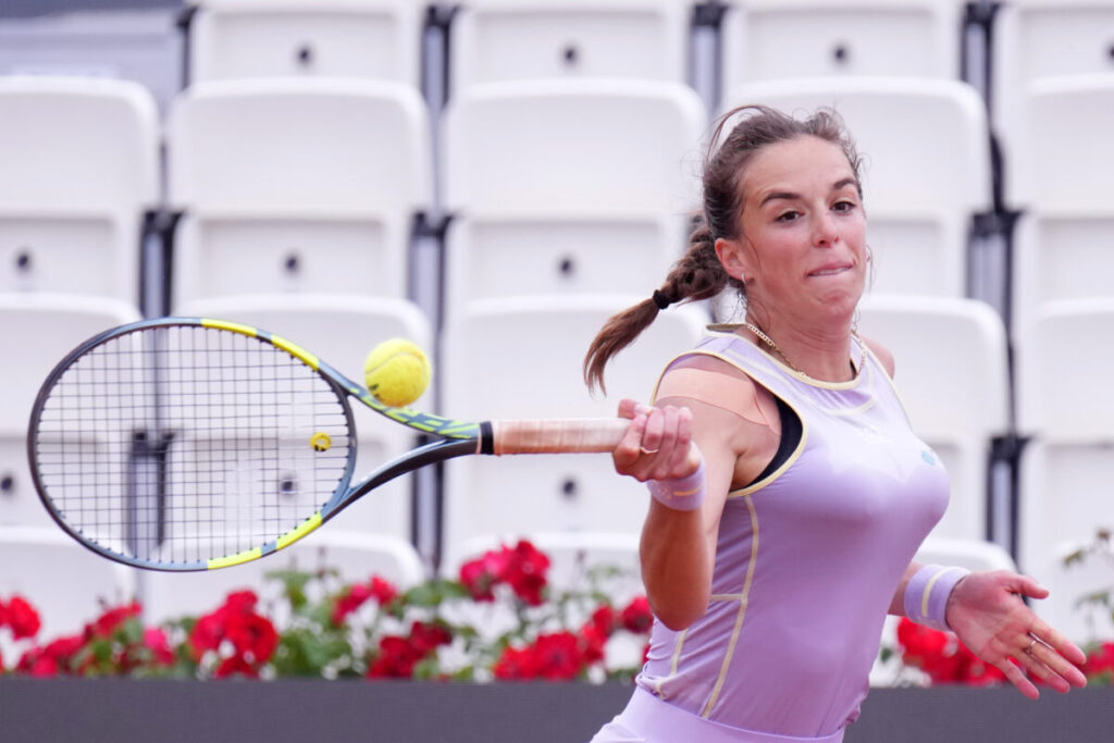 Roland Garros: Bronzetti knocked out in the first round by Bouzkova